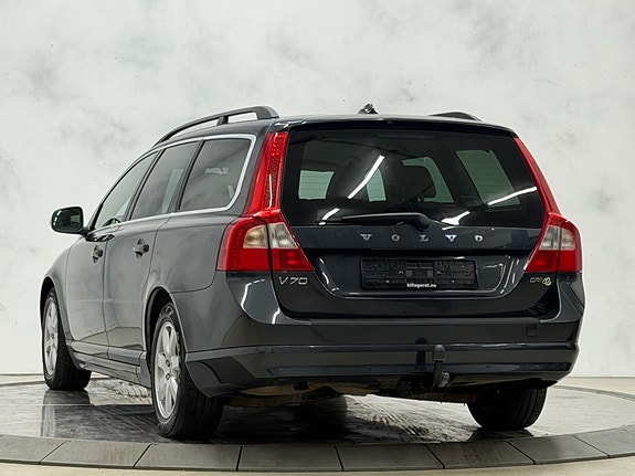 Volvo V70 10 of 30