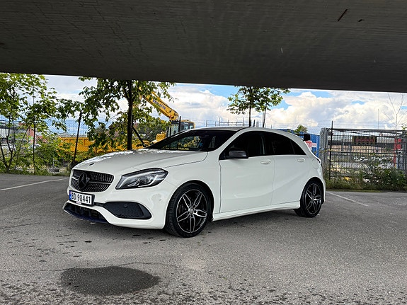 Mercedes-Benz A180 4 of 20