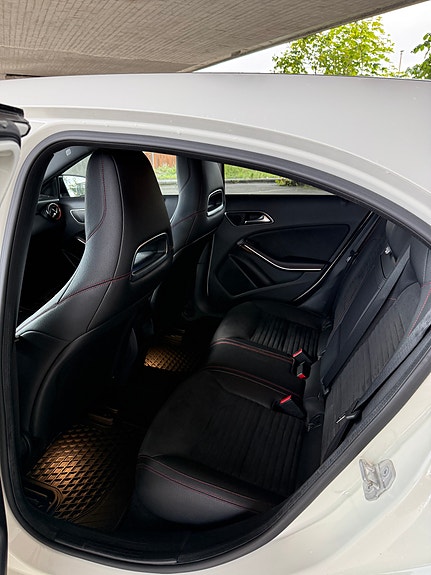 Mercedes-Benz A180 15 of 20