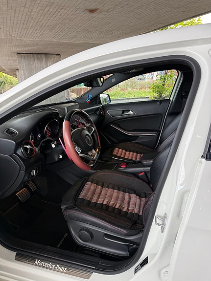 Mercedes-Benz A180 12 of 20