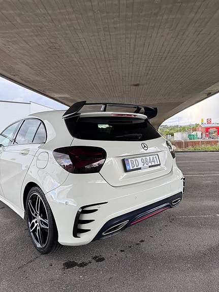 Mercedes-Benz A180 10 of 20