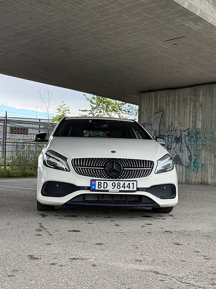 Mercedes-Benz A180 6 of 20
