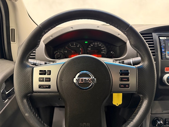 Nissan Navara 24 of 24