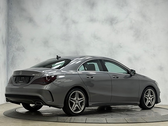 Mercedes-Benz CLA200 7 of 30