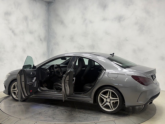 Mercedes-Benz CLA200 14 of 30