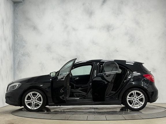 Mercedes-Benz A180 13 of 30