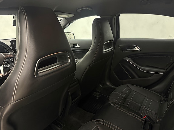 Mercedes-Benz A180 22 of 30