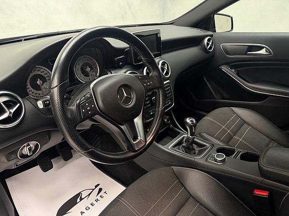 Mercedes-Benz A180 20 of 30