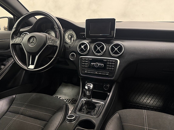 Mercedes-Benz A180 18 of 30