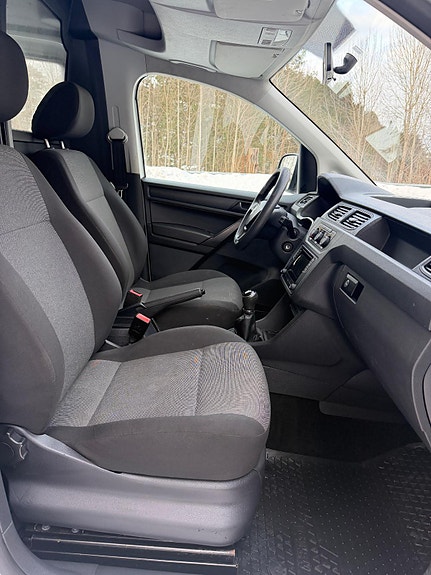 Volkswagen Caddy 11 of 30