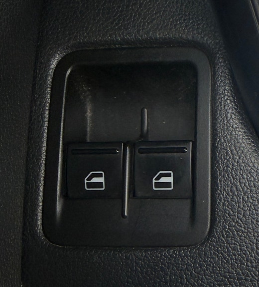 Volkswagen Caddy 24 of 30