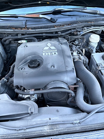 Mitsubishi L200 11 of 11