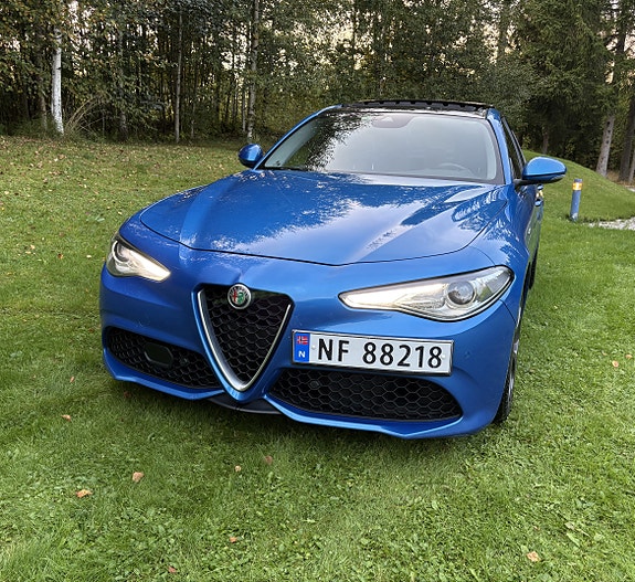 Alfa Romeo Giulia 11 of 30