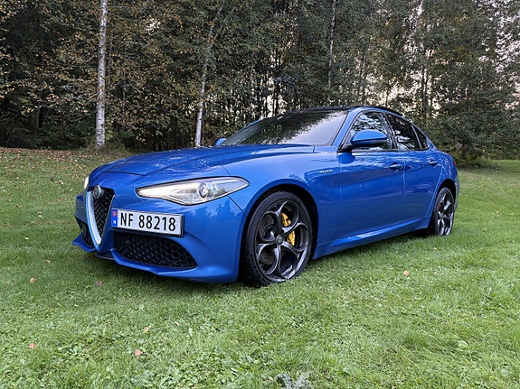Alfa Romeo Giulia 9 of 30