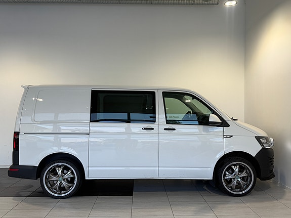 Volkswagen Transporter 5 of 26
