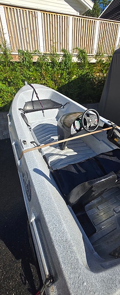 River 350XR med Yamaha 2013 model 8 of 11