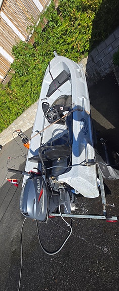 River 350XR med Yamaha 2013 model 7 of 11