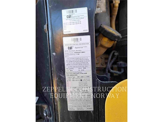 Cat 930M 8 of 30