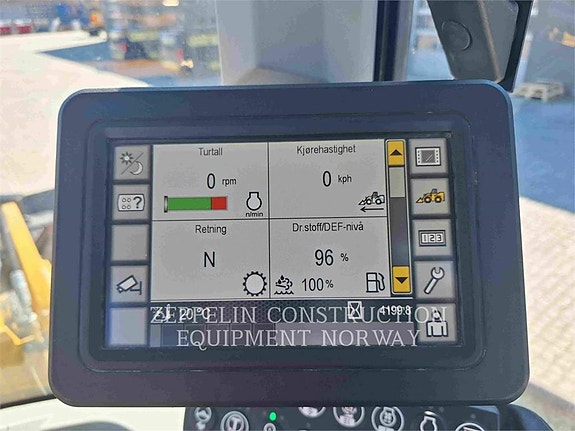 Cat 930M 29 of 30
