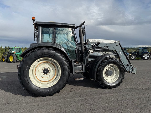 Valtra T 182 17 of 30