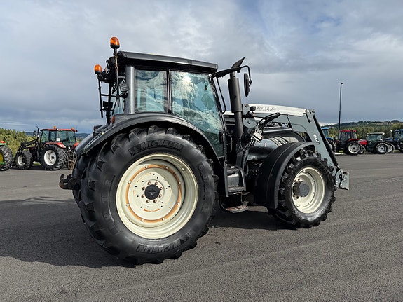 Valtra T 182 14 of 30