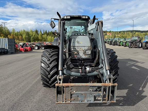 Valtra T 182 25 of 30