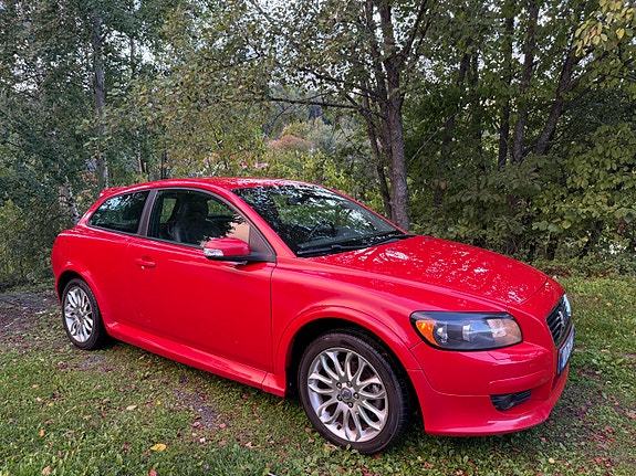 Volvo C30 2 of 12