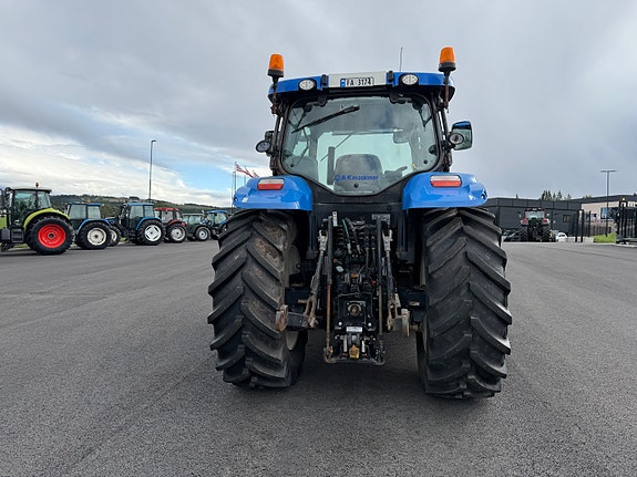 New Holland T6.140 13 of 30