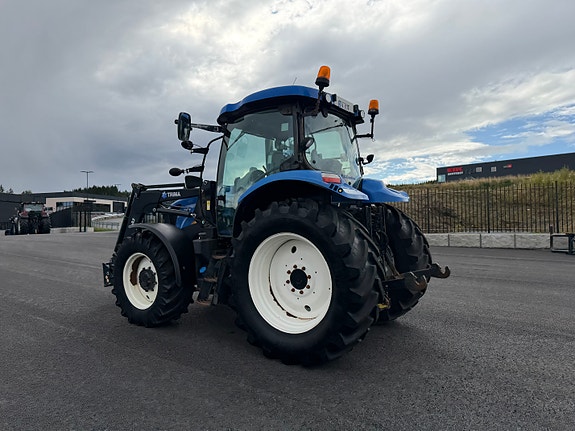New Holland T6.140 8 of 30