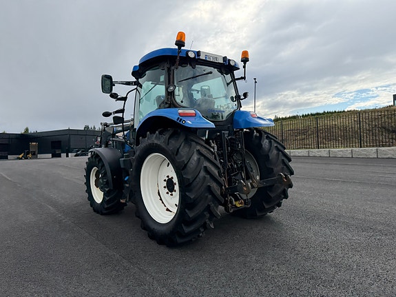 New Holland T6.140 9 of 30