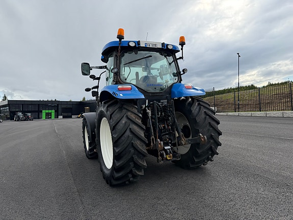 New Holland T6.140 10 of 30