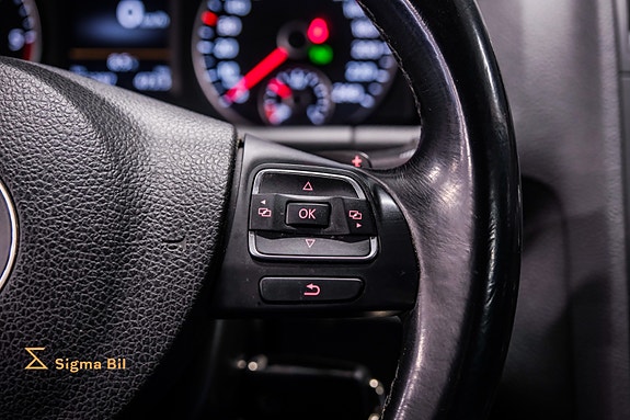 Volkswagen Touran 21 of 30