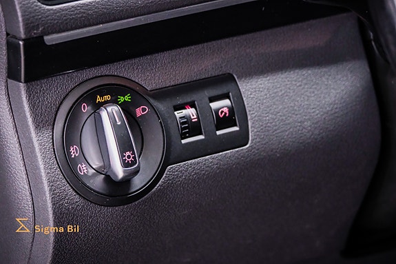 Volkswagen Touran 16 of 30