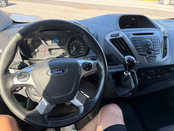 Ford Transit 8 of 10