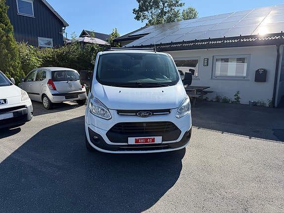 Ford Transit 2 of 10