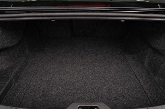 Volvo S60 14 of 30