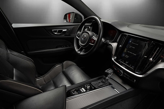 Volvo S60 28 of 30