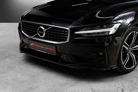 Volvo S60 2 of 30
