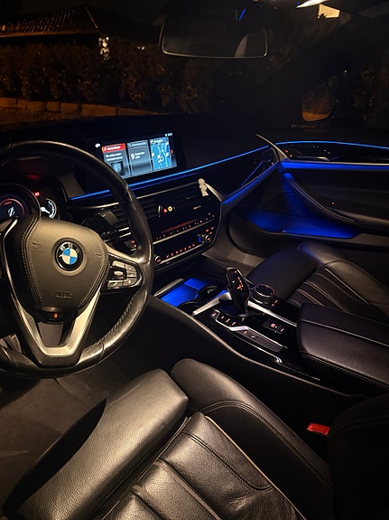 BMW 530e 4 of 14