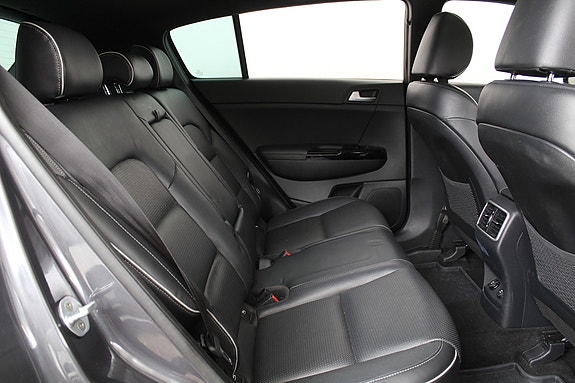 Kia Sportage 17 of 30