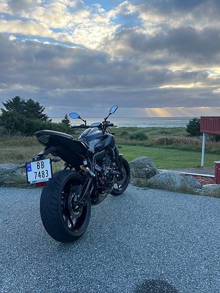 Yamaha MT-07 3 of 30