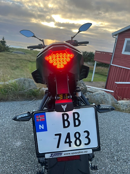 Yamaha MT-07 12 of 30