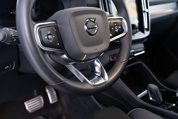 Volvo XC40 18 of 30