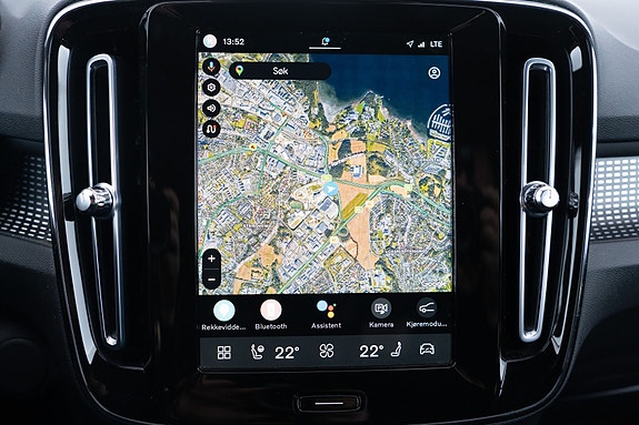 Volvo XC40 22 of 30