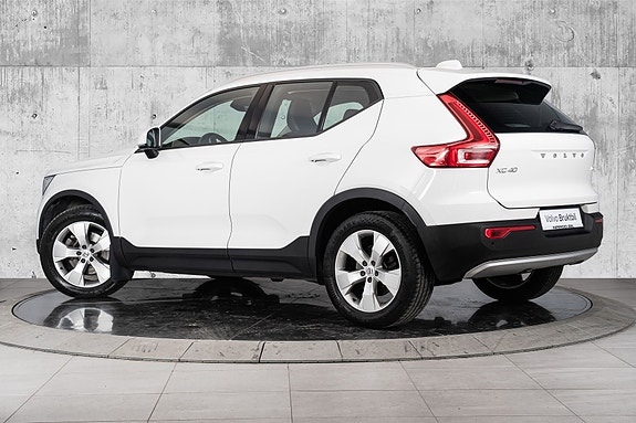Volvo XC40 9 of 30