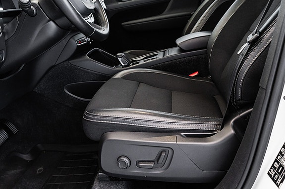 Volvo XC40 21 of 30