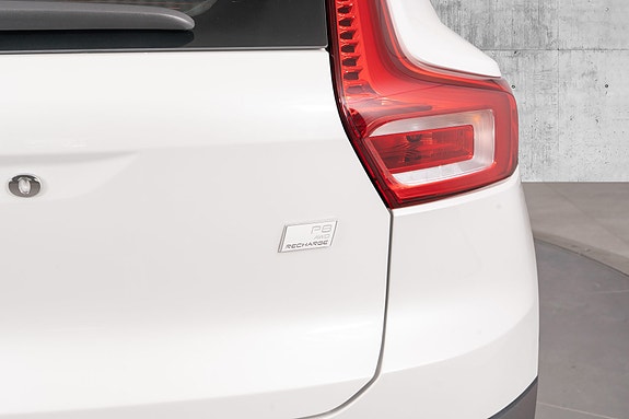Volvo XC40 11 of 30