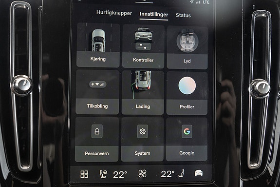 Volvo XC40 20 of 30