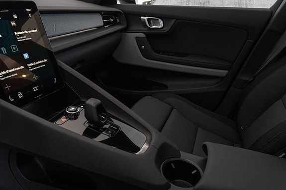 Polestar 2 14 of 30