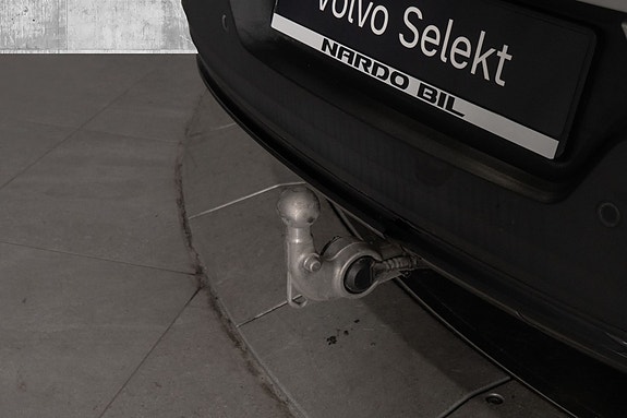 Volvo EX40 14 of 30